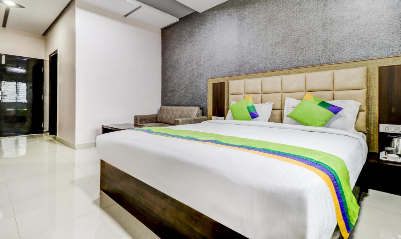 Treebo Sahara Suites 750 M From St Johns Medical College And Hospital บังกาลอร์ ภายนอก รูปภาพ